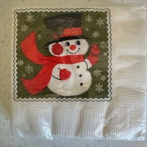 NWT Vintage Hallmark Christmas Beverage Cocktail Napkins w. Snowman, White Red